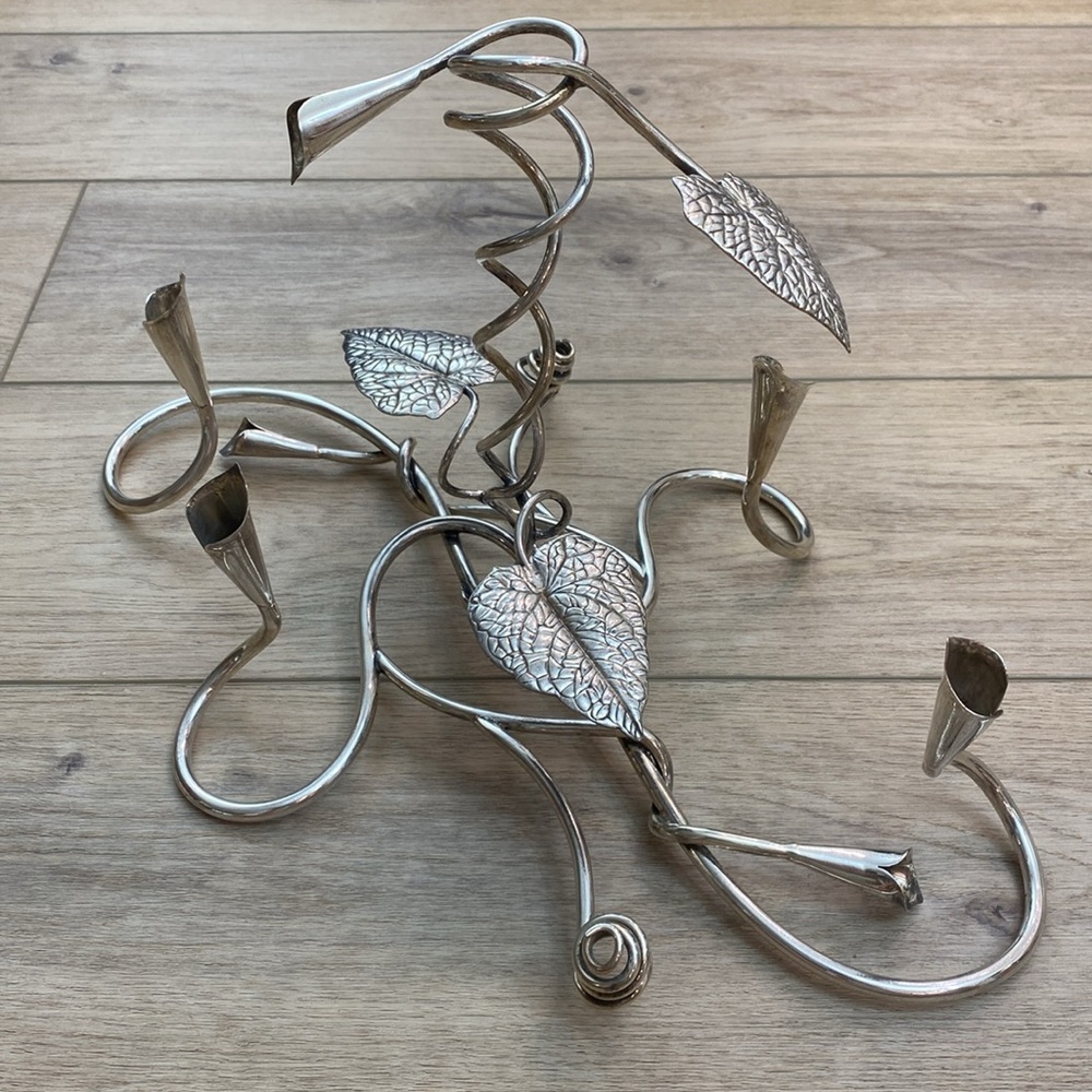 Art‎ Nouveau Lily Candle Holder